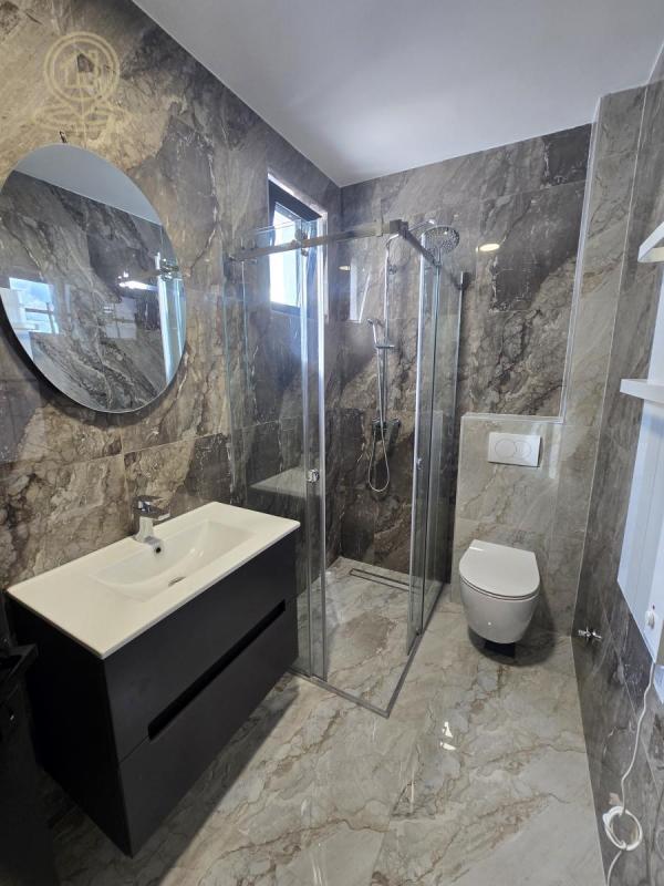 Stan na prodaju u Beogradu, Cvetkova pijaca, dvoiposoban, 60m2, cena 159000 evra