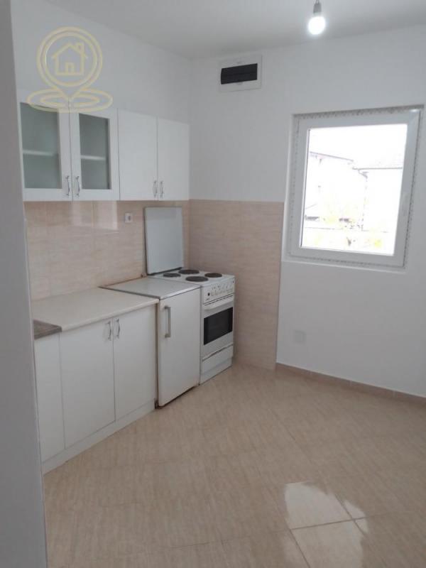 Stan na prodaju u Beogradu, Borča, dvosoban, 60m2, cena 98000 evra