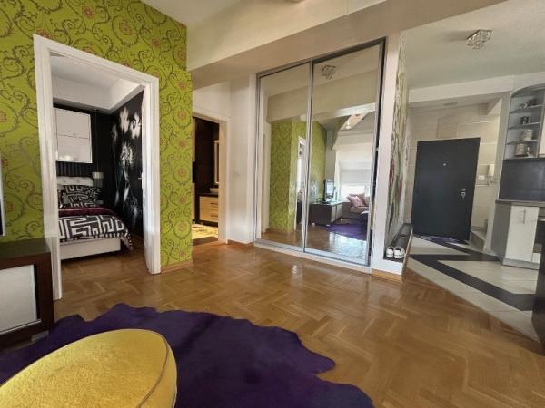 Stan na prodaju u Beogradu, Crveni Krst, trosoban, 126m2, cena 466000 evra