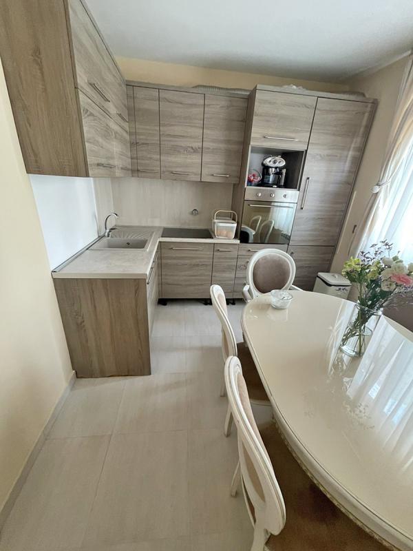 Stan na prodaju u Beogradu, Pašino brdo, trosoban, 80m2, cena 304000 evra
