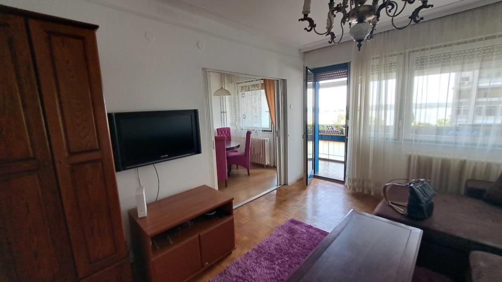 Stan na prodaju u Beogradu, Zemun Kej, trosoban, 84m2, cena 336000 evra