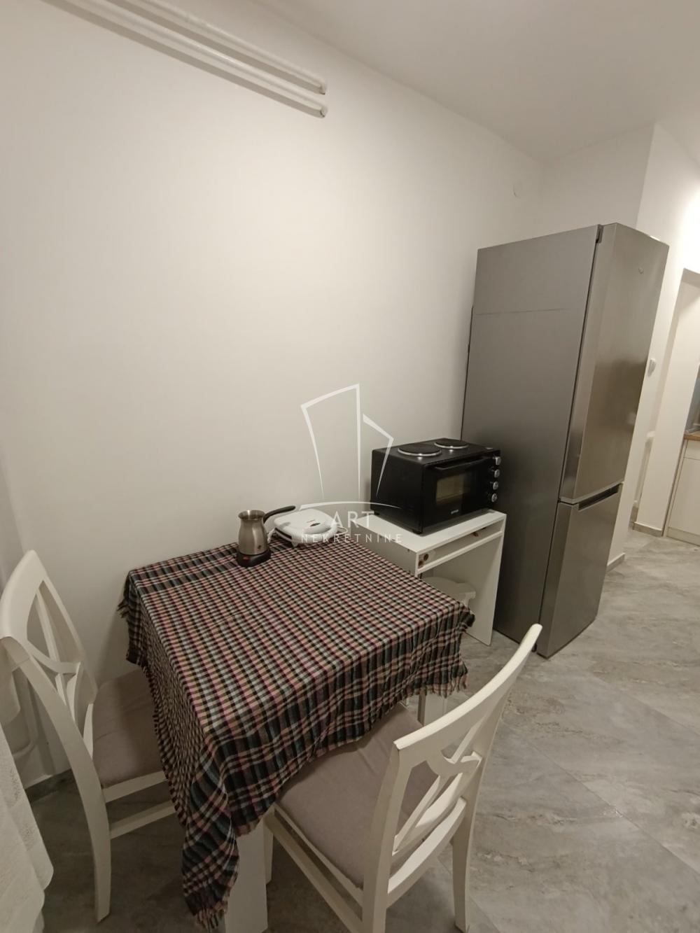 Stan na prodaju u Beogradu, Miljakovac, jednosoban, 26m2, cena 69500 evra