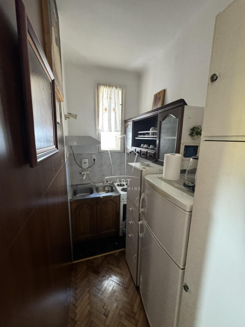 Stan na prodaju u Beogradu, Stari grad, 23m2, cena 140000 evra