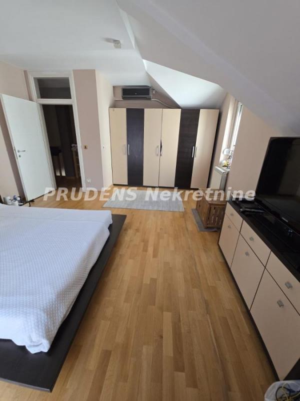 Stan na prodaju u Beogradu, Banjica, 125m2, cena 280000 evra