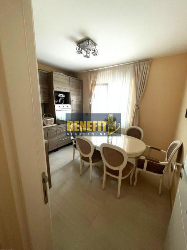 Stan na prodaju u Beogradu, Pašino brdo, trosoban, 80m2, cena 304000 evra