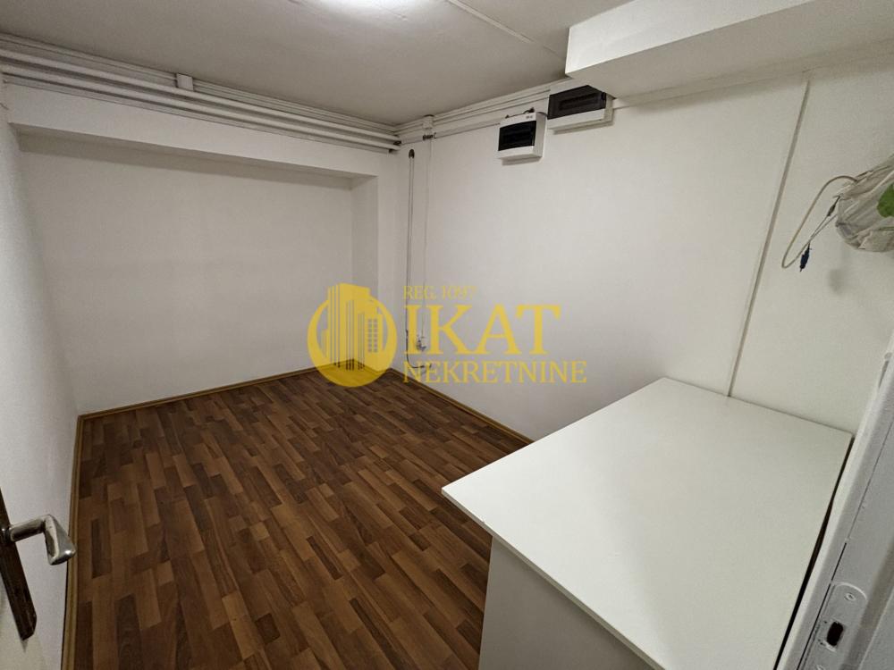 Stan na prodaju u Beogradu, Savski venac, dvosoban, 43m2, cena 118000 evra