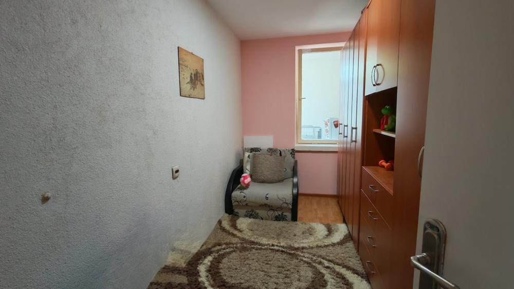 Stan na prodaju u Beogradu, Borča, jednoiposoban, 40m2, cena 80000 evra