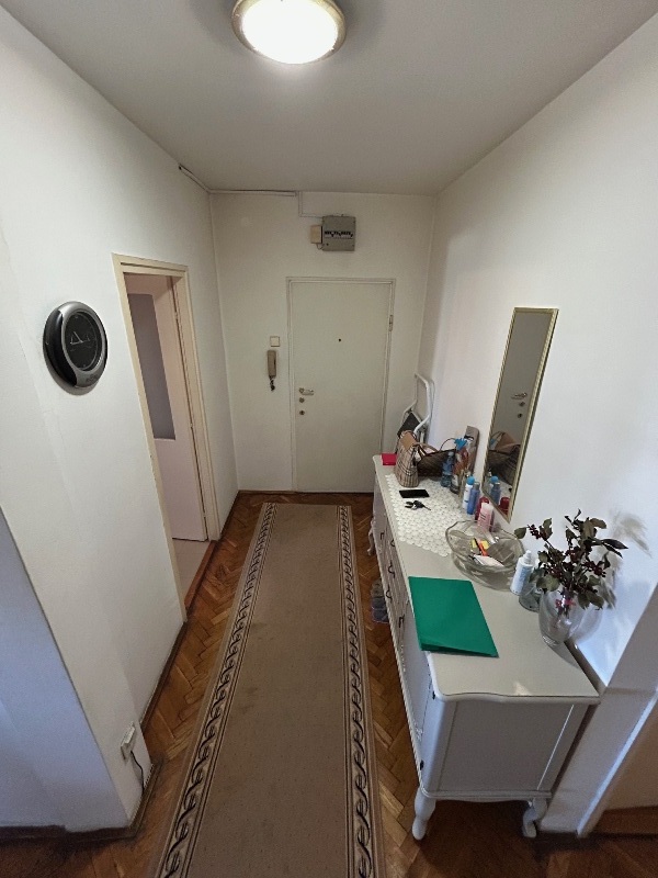Stan na prodaju u Beogradu, Tašmajdan, cetvorosoban, 90m2, cena 297000 evra