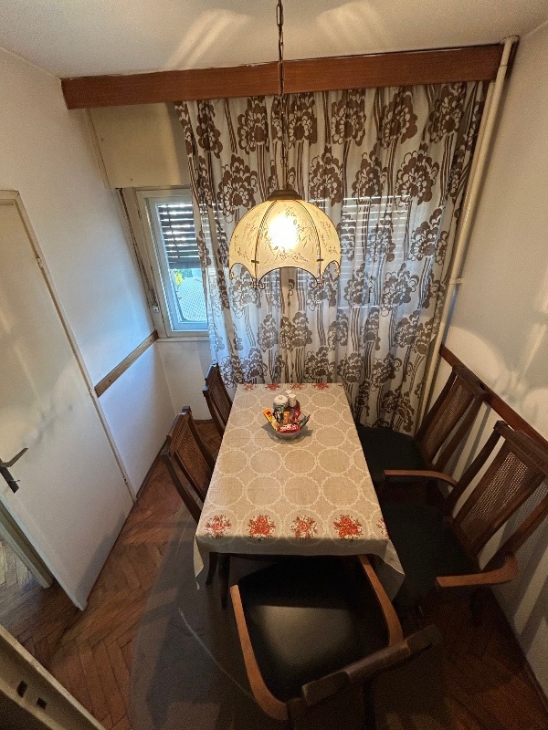 Stan na prodaju u Beogradu, Tašmajdan, cetvorosoban, 90m2, cena 297000 evra