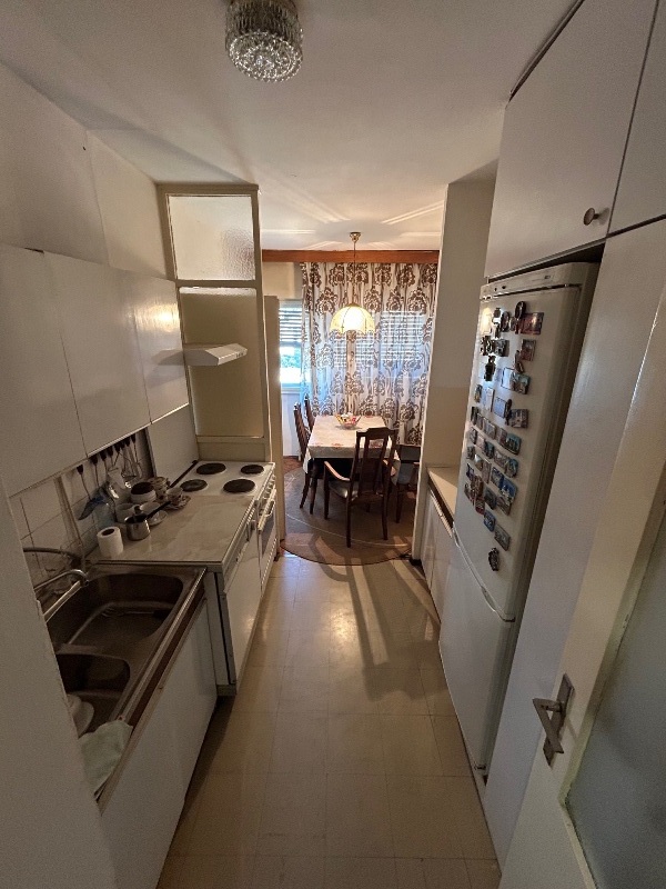 Stan na prodaju u Beogradu, Tašmajdan, cetvorosoban, 90m2, cena 297000 evra