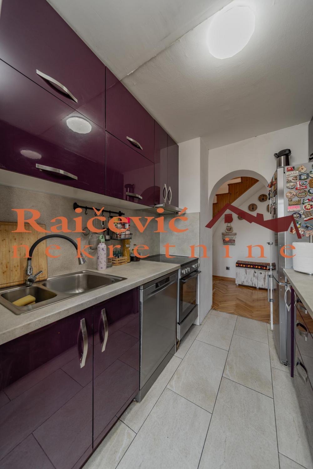 Stan na prodaju u Beogradu, Miljakovac, 91m2, cena 195000 evra