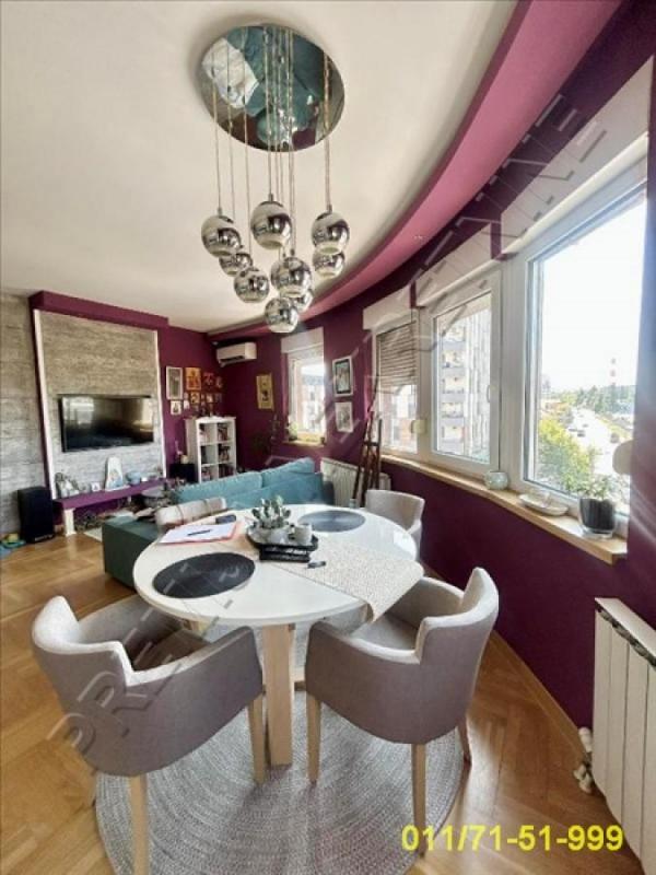 Stan na prodaju u Beogradu, Trošarina, cetvorosoban, 90m2, cena 360000 evra