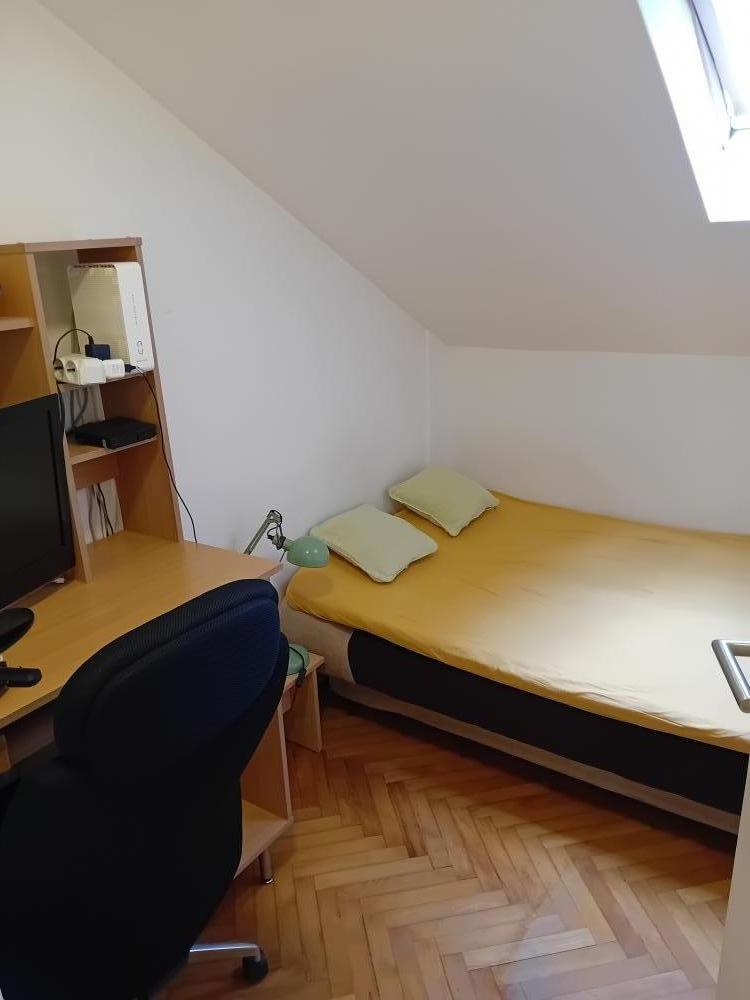 Stan na prodaju u Beogradu, Žarkovo, dvoiposoban, 49m2, cena 93000 evra