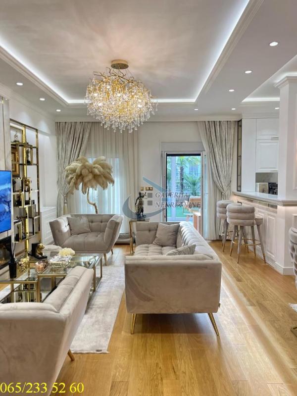 Stan na prodaju u Beogradu, Savski venac, cetvorosoban, 175m2, cena 950000 evra