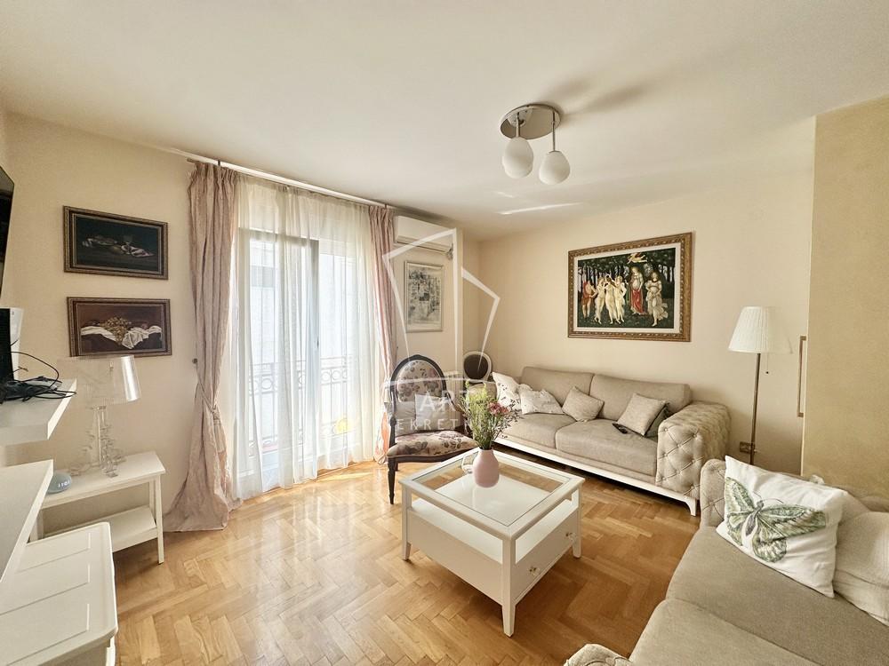 Stan na prodaju u Beogradu, Pašino brdo, trosoban, 40m2, cena 304000 evra