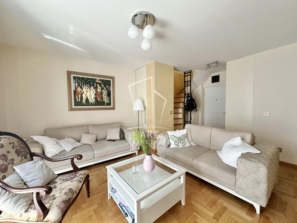 Stan na prodaju u Beogradu, Pašino brdo, trosoban, 40m2, cena 304000 evra