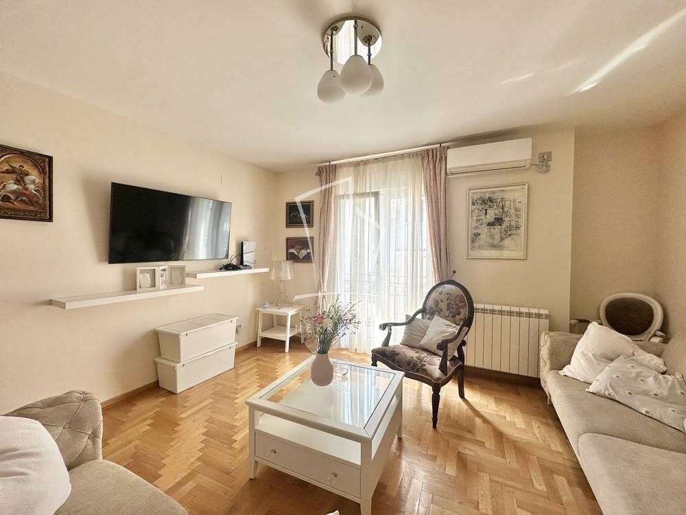Stan na prodaju u Beogradu, Pašino brdo, trosoban, 40m2, cena 304000 evra