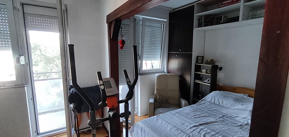 Stan na prodaju u Beogradu, Karaburma, dvosoban, 53m2, cena 144000 evra