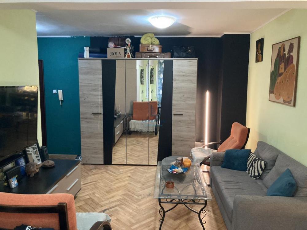 Stan na prodaju u Beogradu, Žarkovo, dvosoban, 41m2, cena 107000 evra
