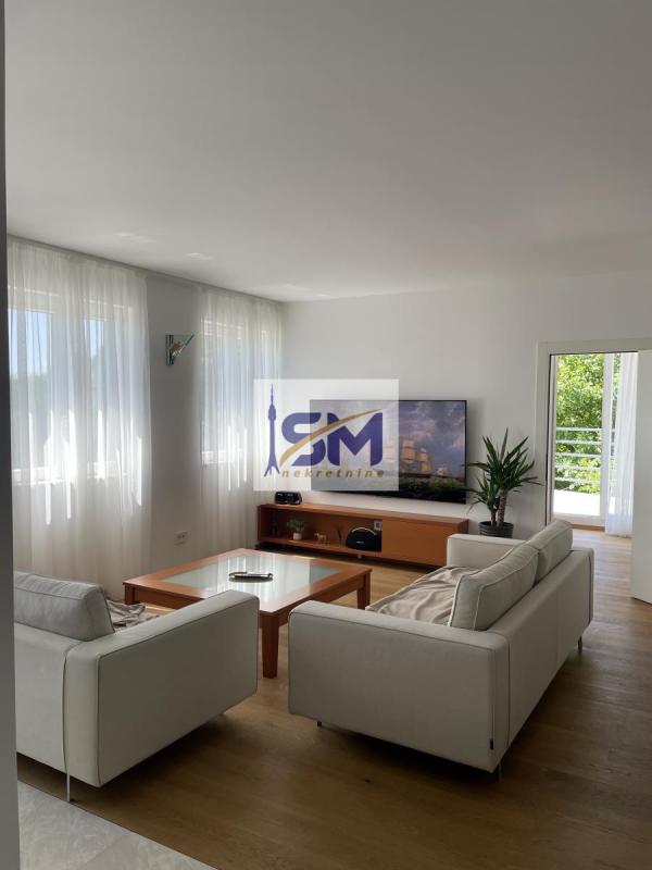 Stan na prodaju u Beogradu, Vidikovac, trosoban, 100m2, cena 167000 evra