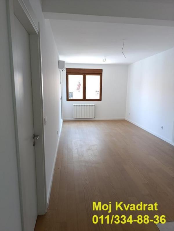 Stan na prodaju u Beogradu, Bulbulder, cetvorosoban, 115m2, cena 325000 evra