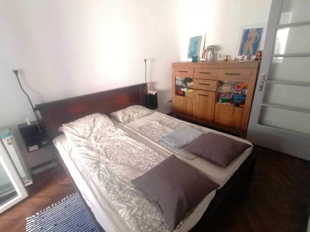 Stan na prodaju u Beogradu, Vračar, dvosoban, 43m2, cena 204750 evra