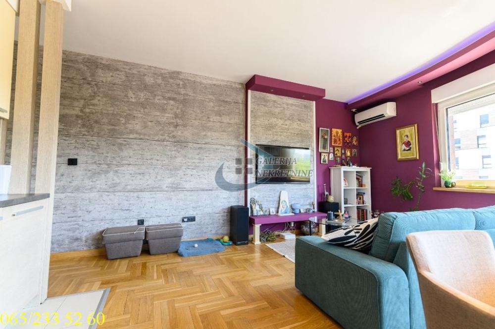 Stan na prodaju u Beogradu, Voždovac, cetvorosoban, 90m2, cena 360000 evra