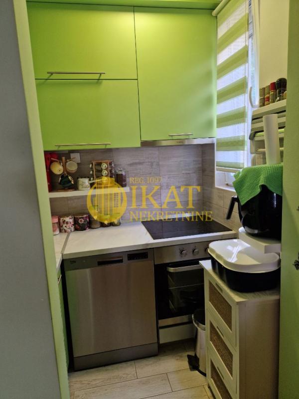 Stan na prodaju u Beogradu, Žarkovo, jednoiposoban, 30m2, cena 94000 evra