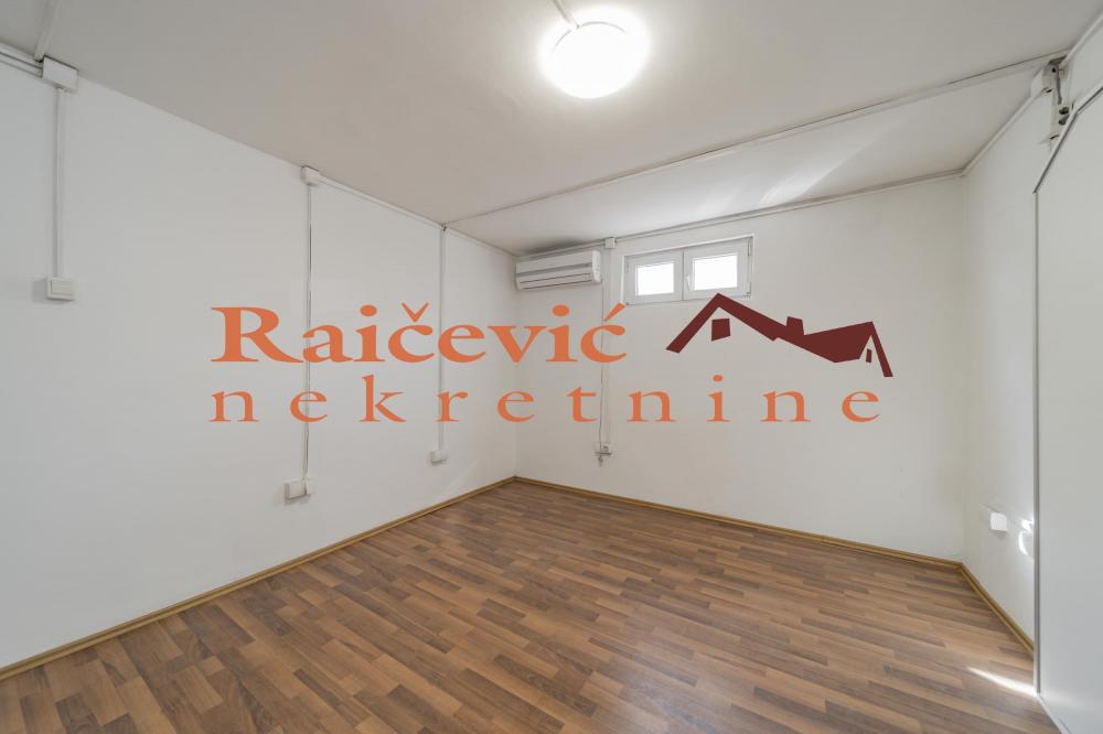 Stan na prodaju u Beogradu, Beograd (centar), dvoiposoban, 43m2, cena 118000 evra