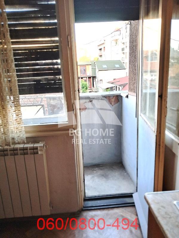 Stan na prodaju u Beogradu, Đeram pijaca, dvoiposoban, 58m2, cena 195000 evra