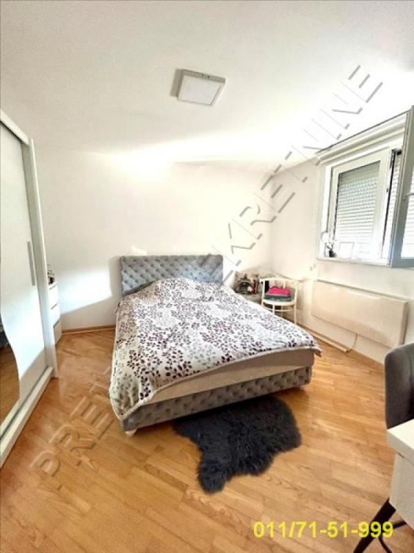 Stan na prodaju u Beogradu, Braće Jerković, cetvorosoban, 102m2, cena 245000 evra