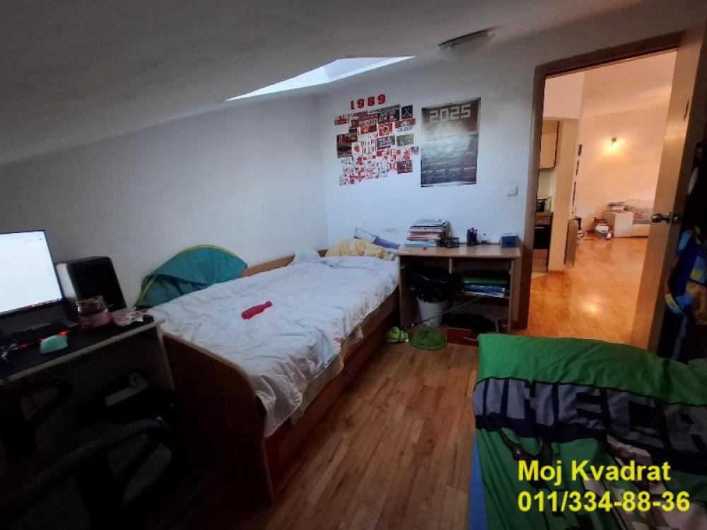 Stan na prodaju u Beogradu, Bele Vode, dvoiposoban, 45m2, cena 110000 evra