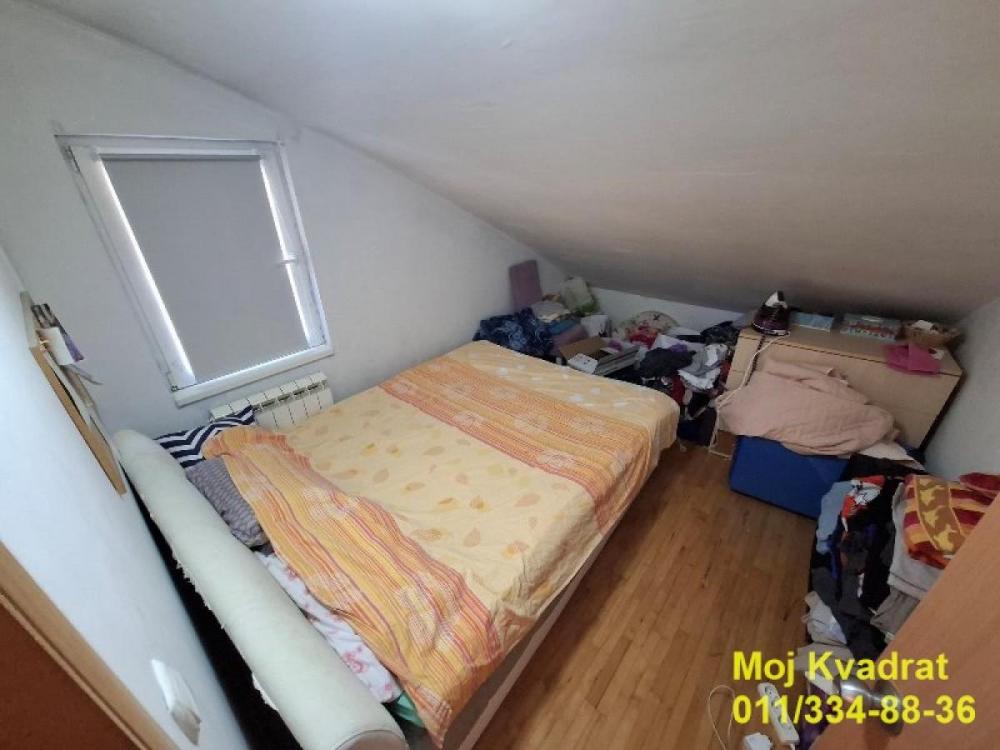 Stan na prodaju u Beogradu, Bele Vode, dvoiposoban, 45m2, cena 110000 evra