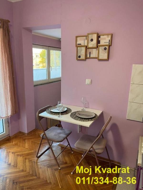 Stan na prodaju u Beogradu, Bulbulder, jednoiposoban, 35m2, cena 105000 evra