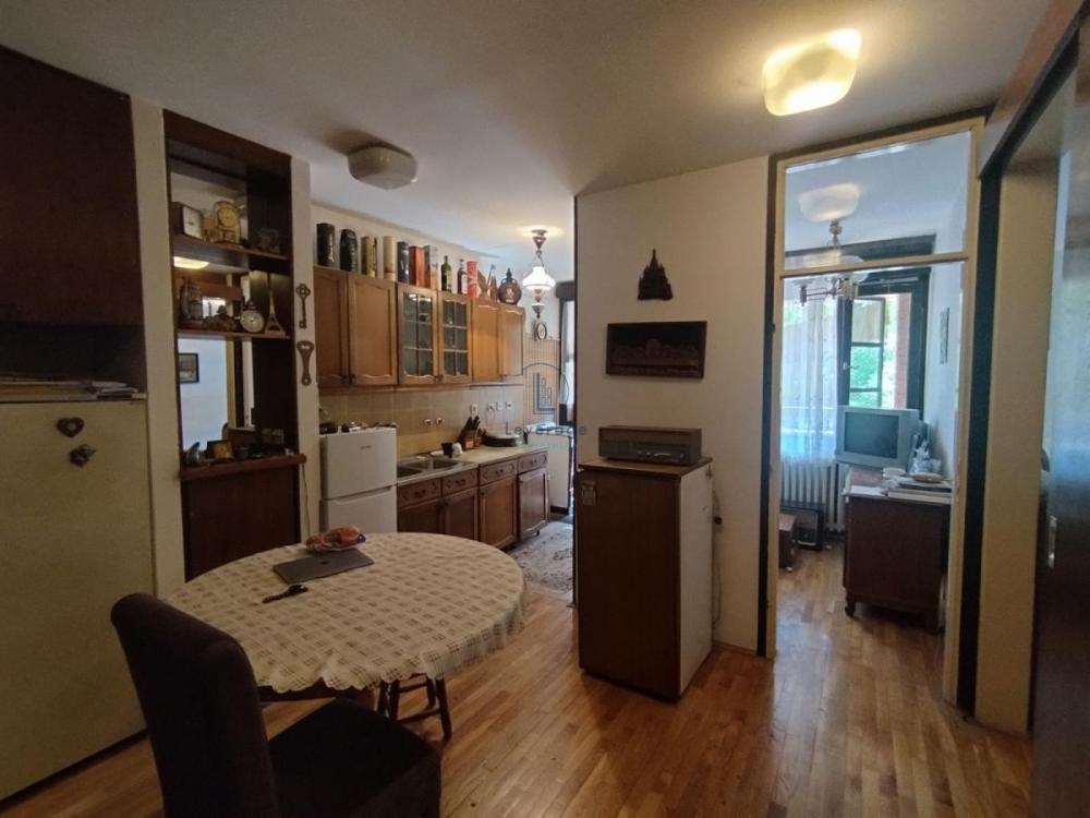 Stan na prodaju u Beogradu, Višnjička banja, jednoiposoban, 47m2, cena 125000 evra