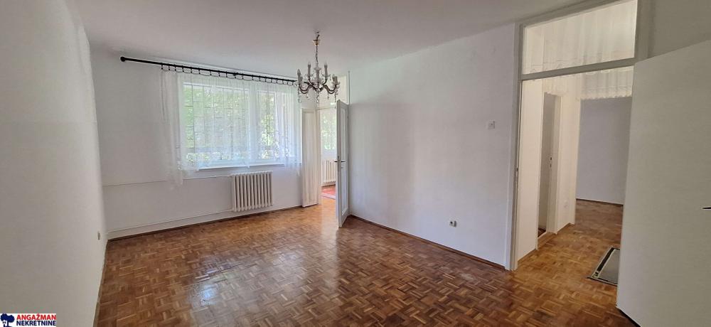 Stan na prodaju u Beogradu, Zemun, dvosoban, 53m2, cena 112000 evra