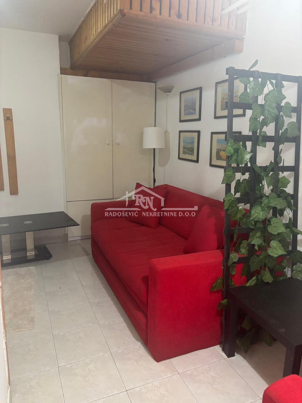 Stan na prodaju u Beogradu, Rakovica, jednosoban, 34m2, cena 75000 evra