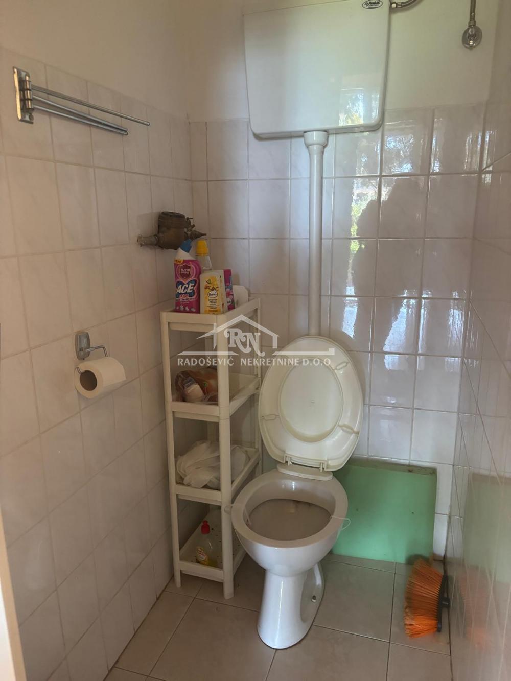 Stan na prodaju u Beogradu, Rakovica, jednosoban, 34m2, cena 75000 evra