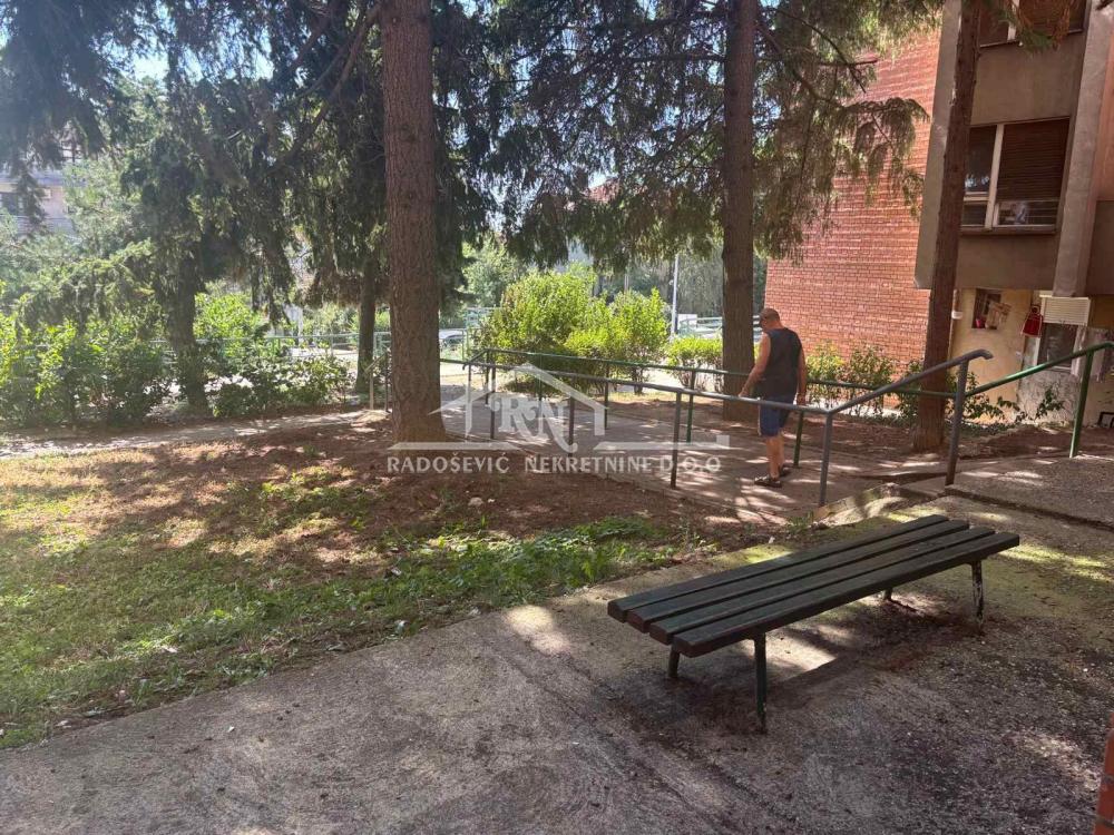 Stan na prodaju u Beogradu, Rakovica, jednosoban, 34m2, cena 75000 evra