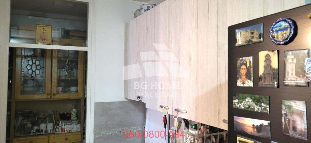 Stan na prodaju u Beogradu, Novi Beograd, trosoban, 135m2, cena 340000 evra