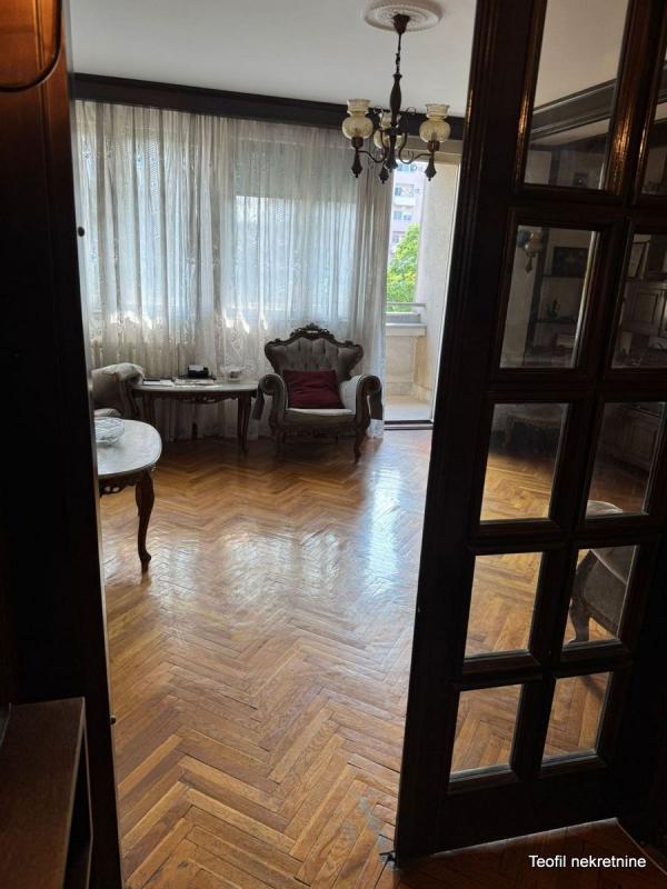 Stan na prodaju u Beogradu, Beograd (centar), cetvorosoban, 97m2, cena 550000 evra