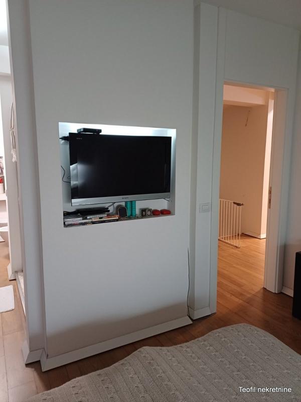 Stan na prodaju u Beogradu, Voždovac, cetvorosoban, 128m2, cena 400000 evra