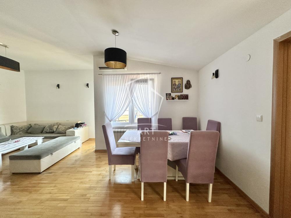 Stan na prodaju u Beogradu, Čukarica, dvoiposoban, 43m2, cena 110000 evra