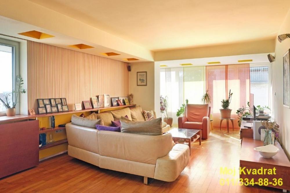 Stan na prodaju u Beogradu, Čukarica, 153m2, cena 419000 evra