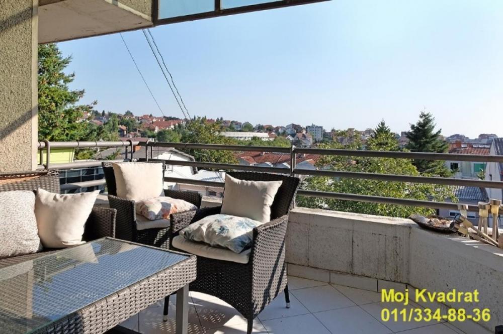 Stan na prodaju u Beogradu, Čukarica, 153m2, cena 419000 evra