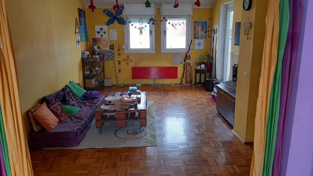 Stan na prodaju u Beogradu, Novi Beograd blok 72, cetvorosoban, 88m2, cena 220000 evra