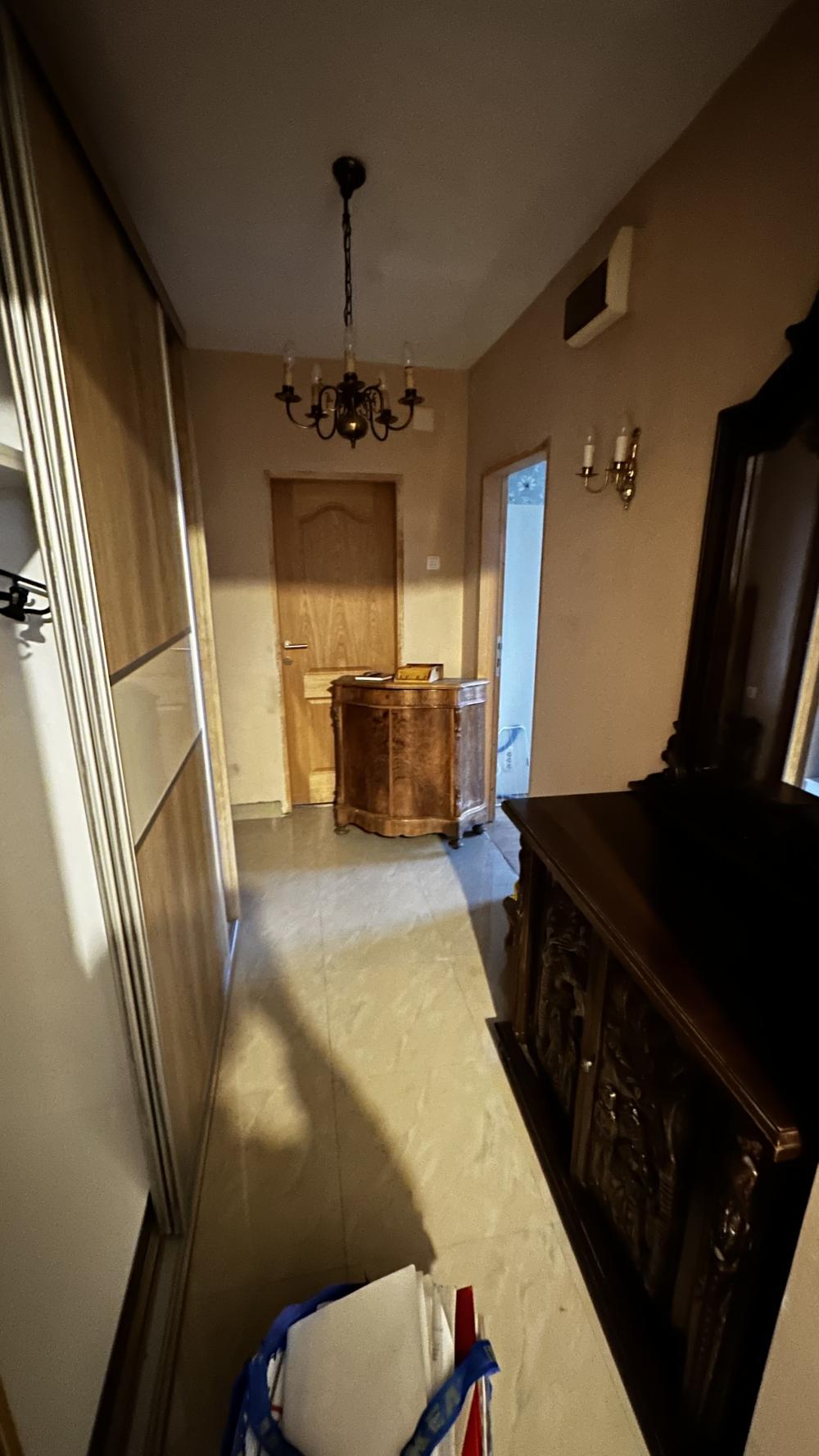 Stan na prodaju u Beogradu, Mladenovac, cetvorosoban, 87m2, cena 100000 evra