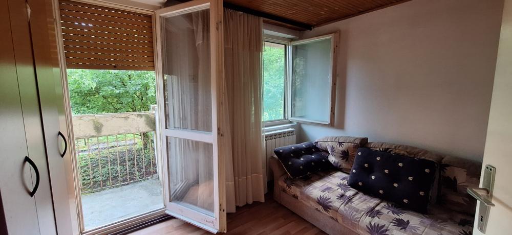 Stan na prodaju u Beogradu, Zemun, cetvorosoban, 80m2, cena 113000 evra