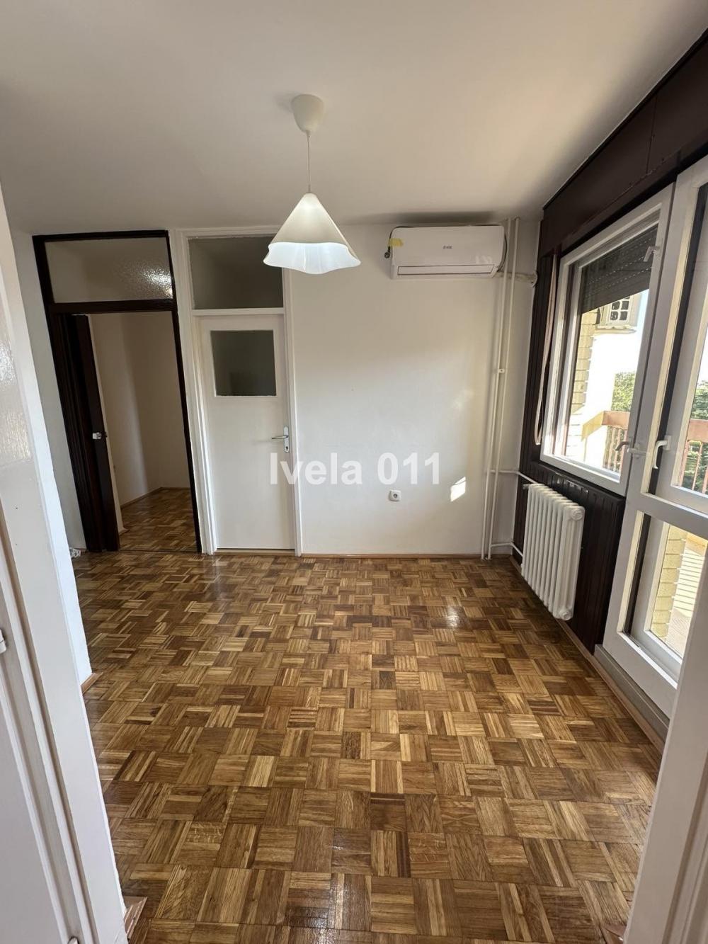 Stan na prodaju u Beogradu, Čukarica, jednoiposoban, 57m2, cena 113000 evra