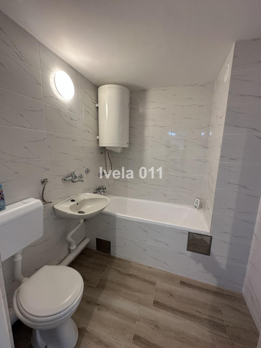 Stan na prodaju u Beogradu, Čukarica, jednoiposoban, 57m2, cena 113000 evra
